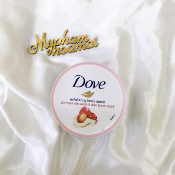 Tẩy da chết Dove Exfoliating Body Scrub Pomegranate seed & shea butter scent 225ml