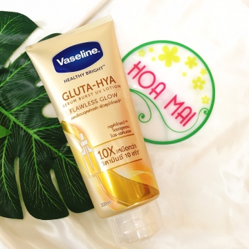 Dưỡng thể Vaseline gluta hya flawless glow vàng 330ml